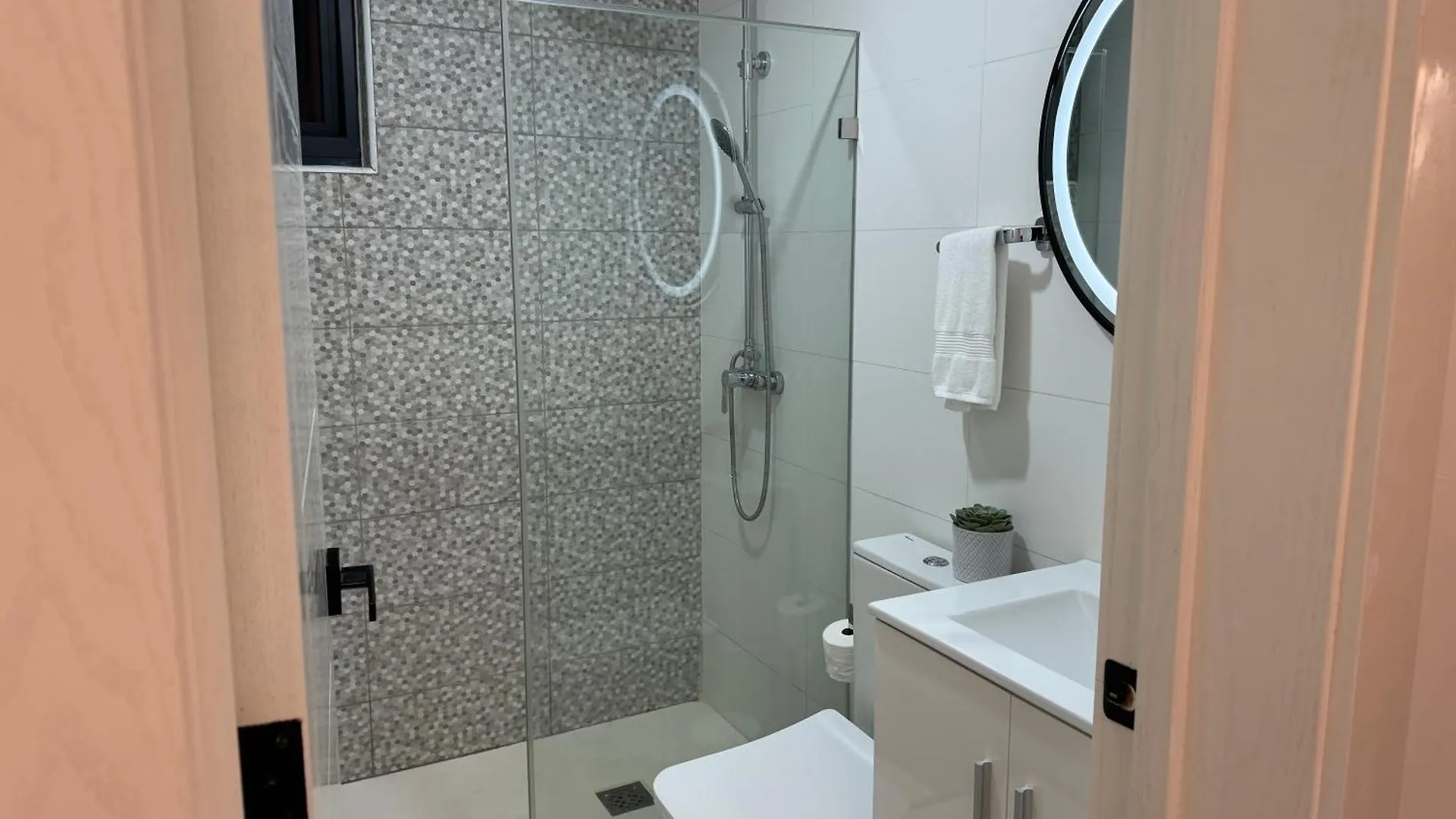 Apartment Apartamento Centrico En Evaristo Morales, Santo Domingo